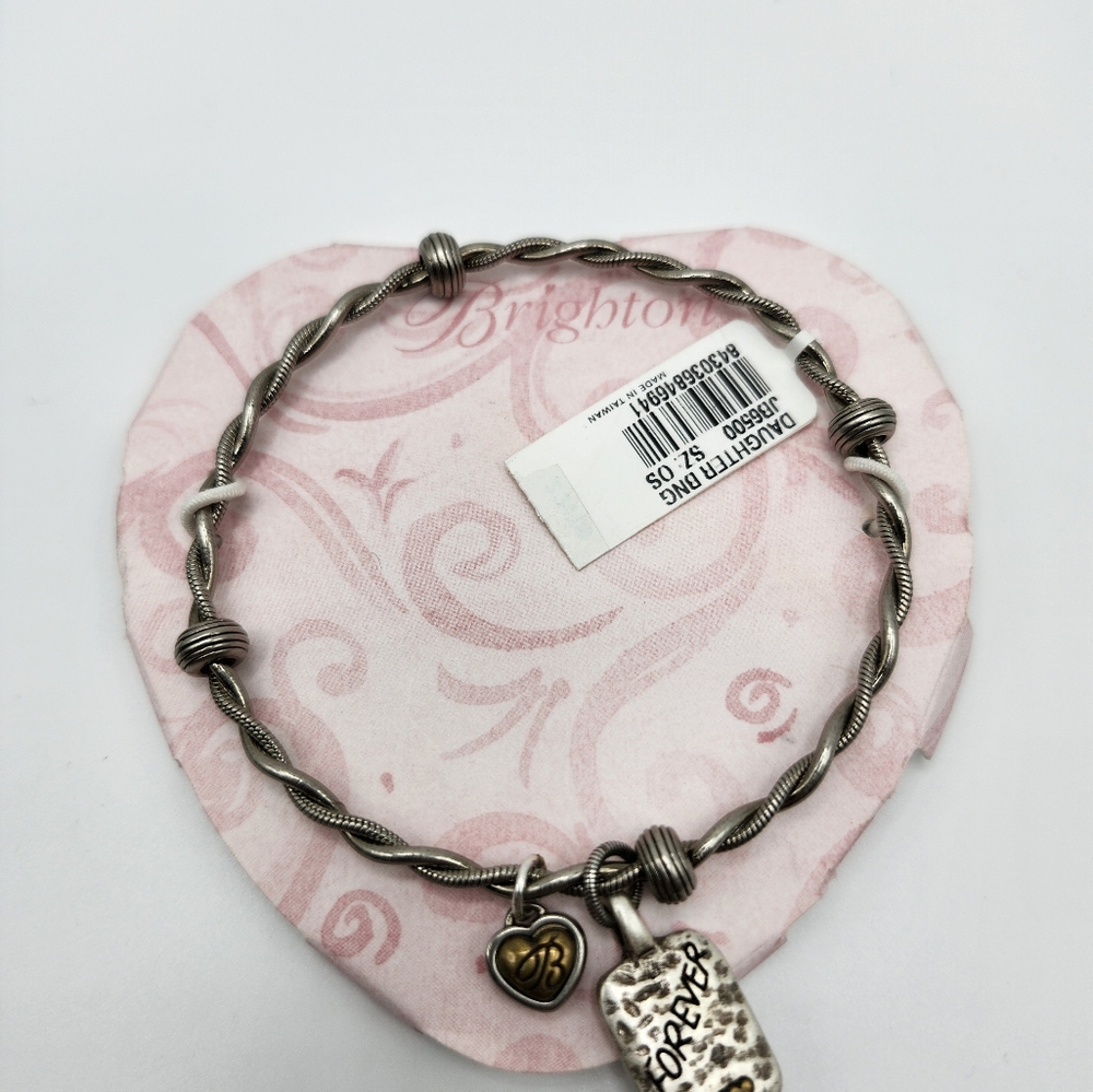 NIB Brighton Bracelet!  Give to your friend!  See photos for all details!